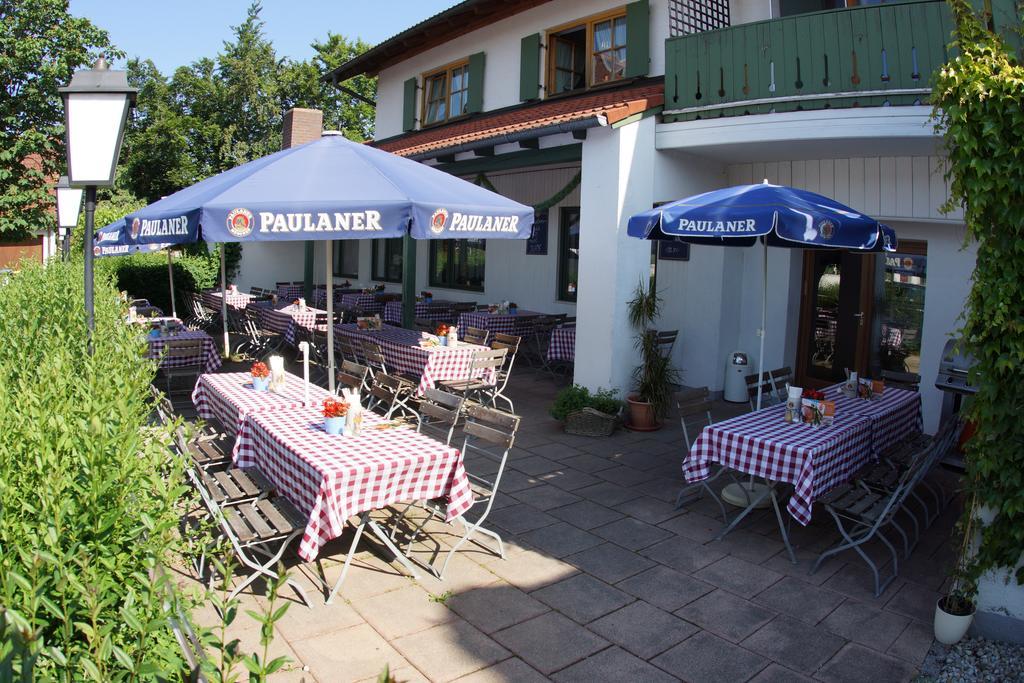 Gasthaus Und Landhotel Wiedmann Eresing Exterior photo