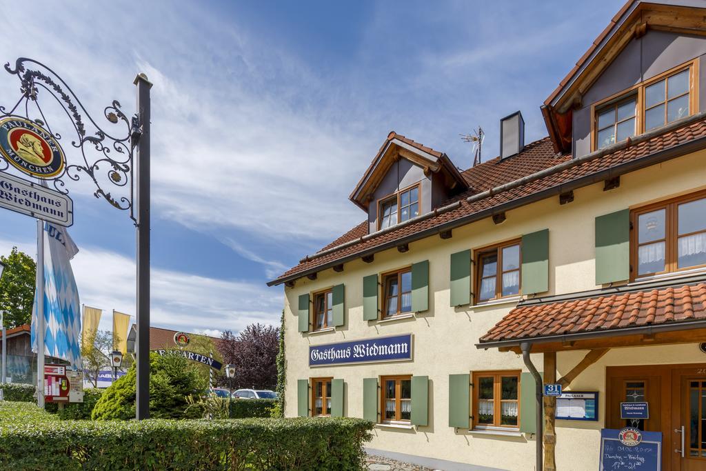 Gasthaus Und Landhotel Wiedmann Eresing Exterior photo